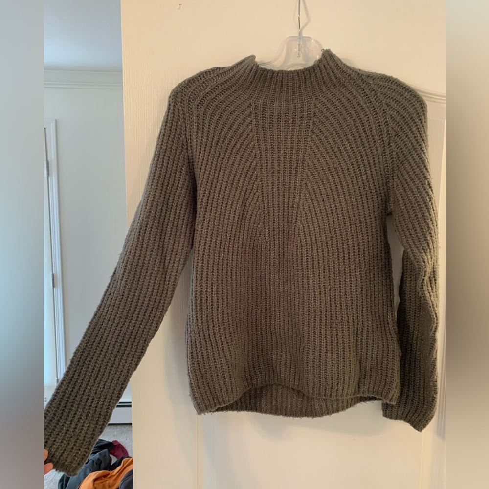 Charcoal grey Knit Sweater